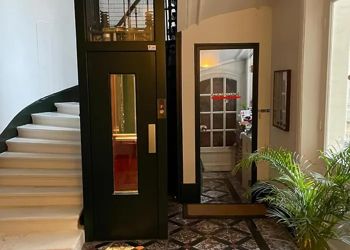 Champs Elysees Paris