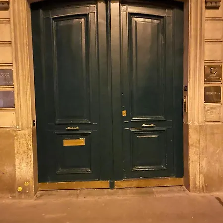 Champs Elysees Daire *